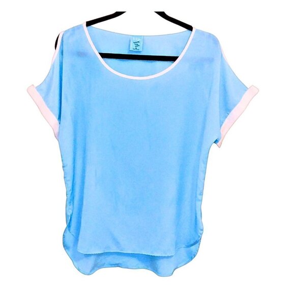 H.I.P. COLLECTIONS BLUE & WHITE HIGH LOW SHORT SLEEVE BLOUSE WITH COLD SHOULDER - Picture 1 of 5